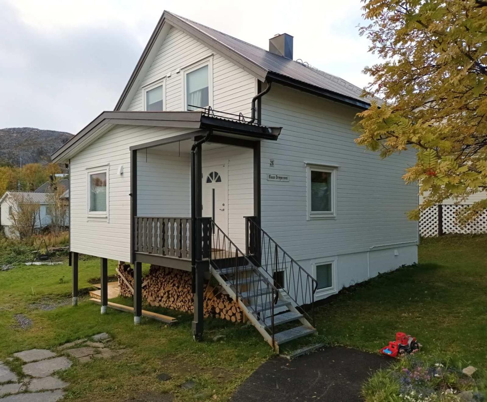 Great Guest House Natalie'S Skjervoy Exterior foto